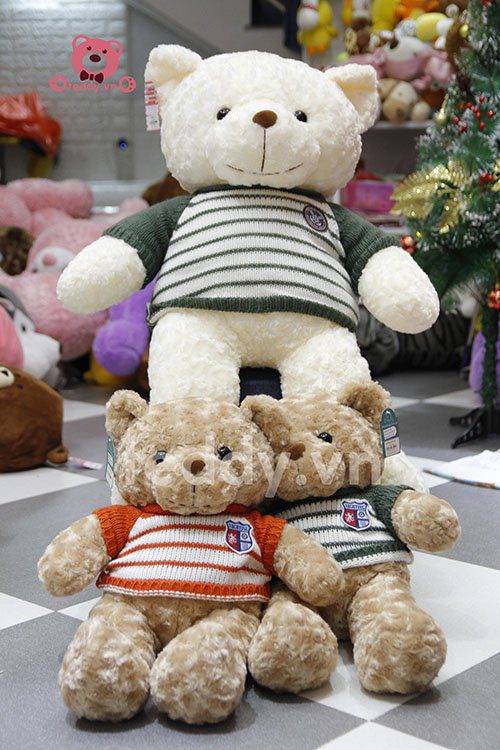 Teddy len đầu gấu