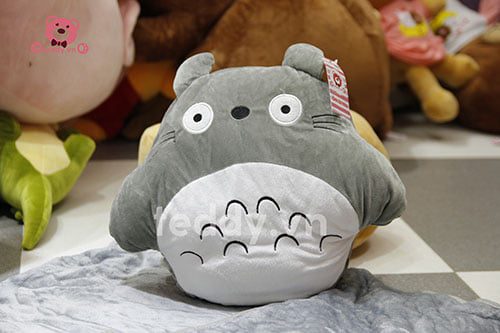 Totoro gối chăn