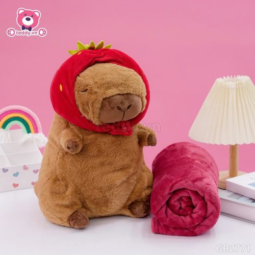 Gối Chăn Mền Capybara Đội Mũ Dâu